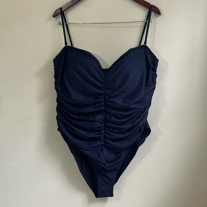 J.Crew Plus Size Women’s Ruched Sweetheart Neckline One Piece Swimsuit Size 22